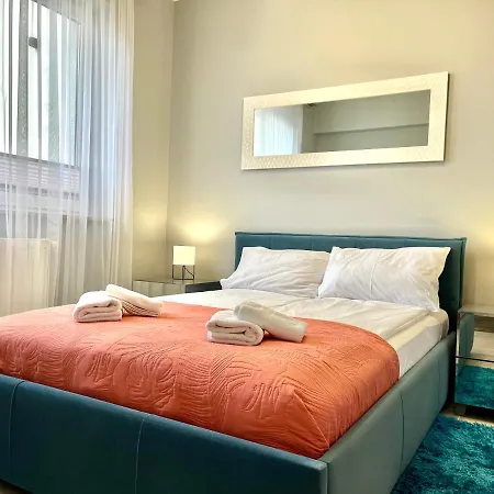 شقة Planeta - كوزتسالين