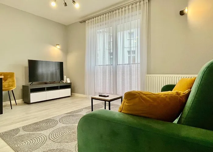 Planeta - Apartamento *